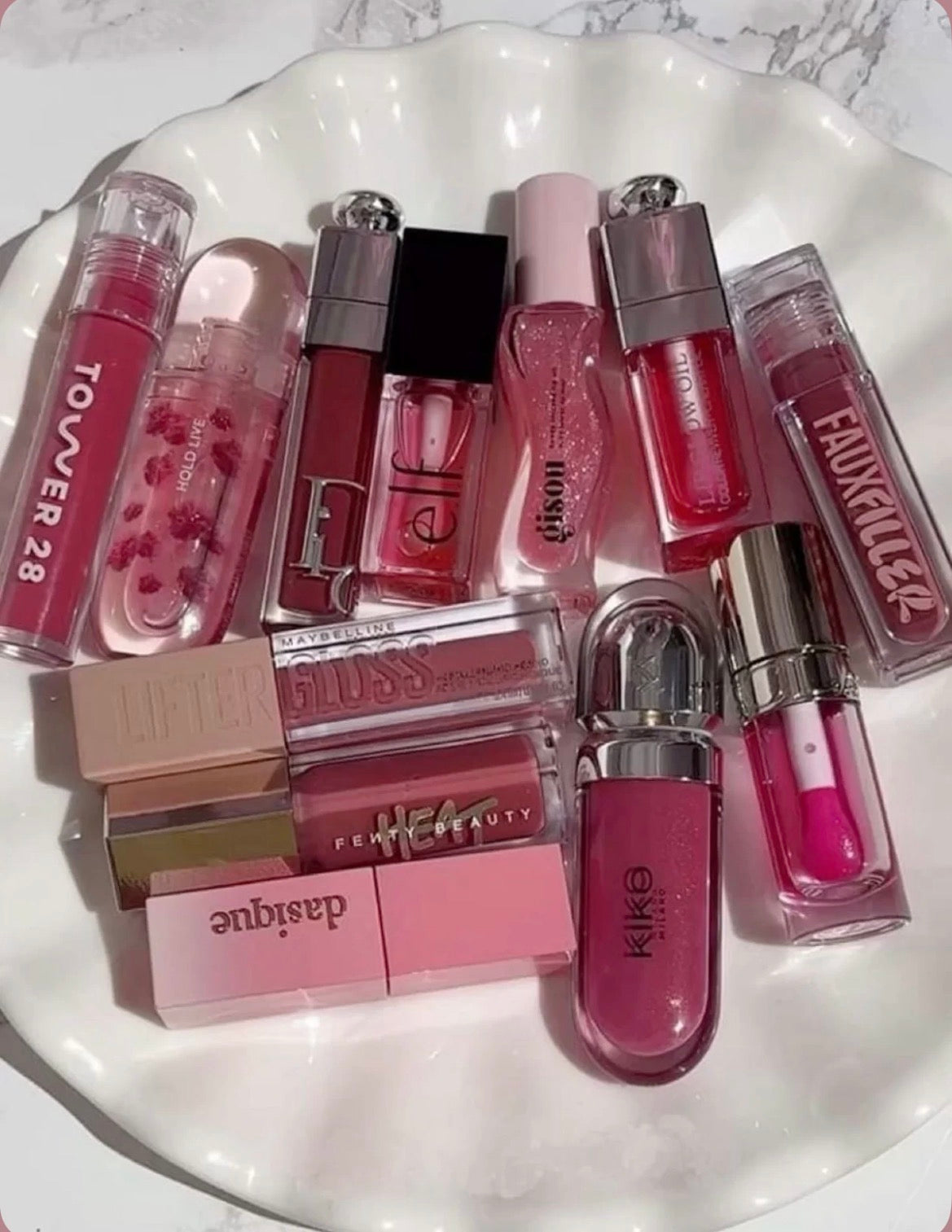 Lipgloss and beauty
