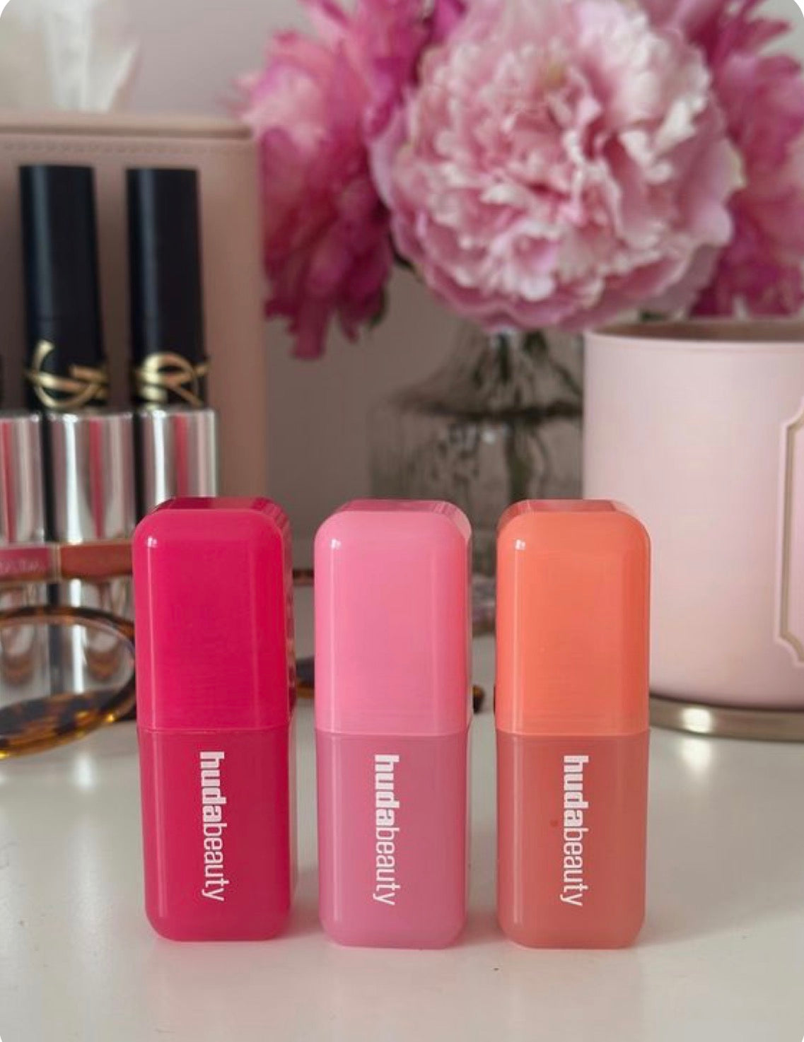 Huda Beauty Cream Blush