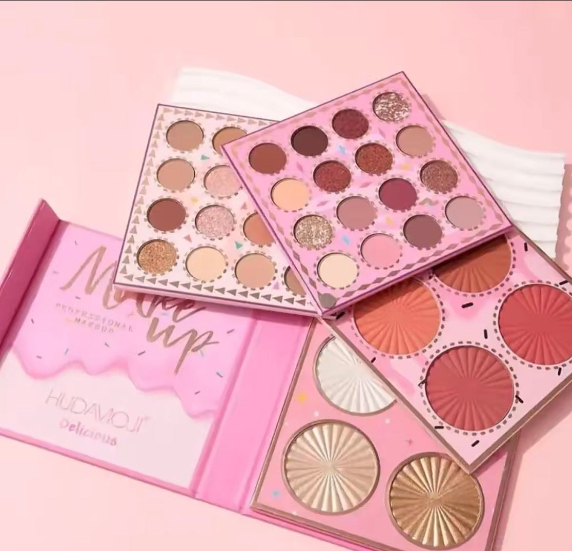 Dreamy 4 in one Pallette