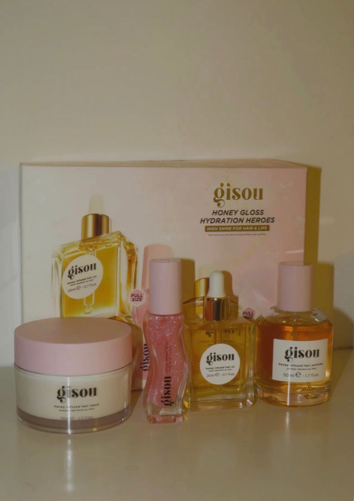 Gisou hydration heroes gift set of 4