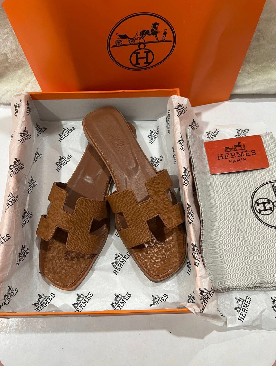 Hermes slippers